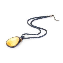 Колье &quot;Дуэт&quot; из Янтаря и нат кожи